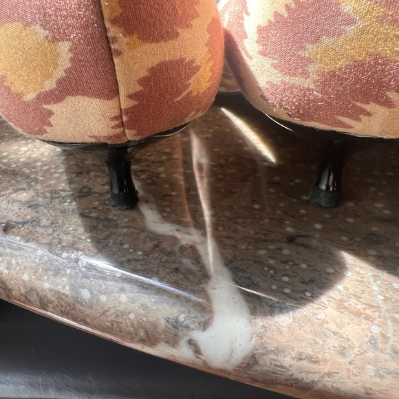 Marc Jacobs kitten heels in a size 8 - Picture 7 of 7